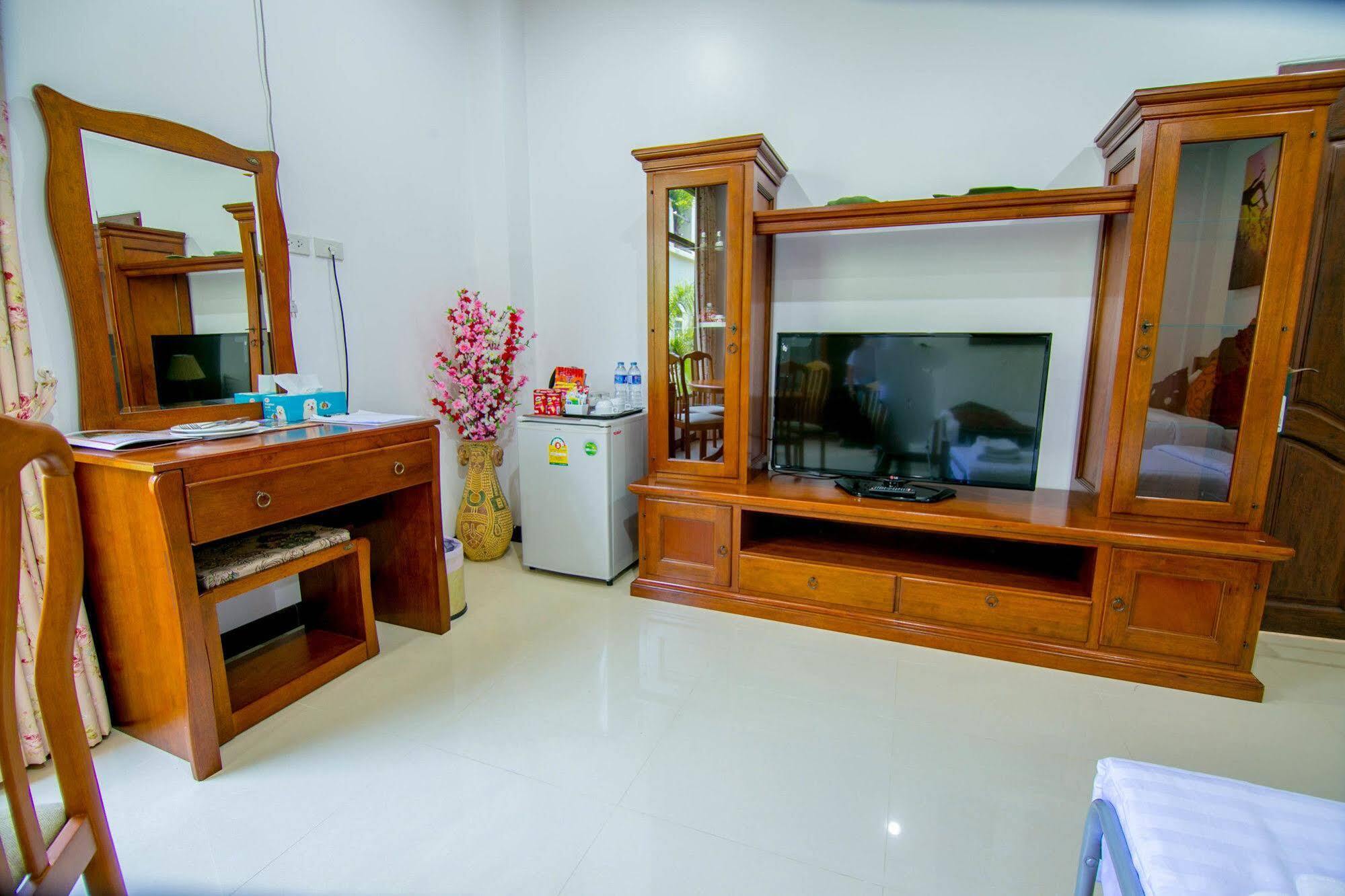 Apartamento Palm Oasis Nai Harn Exterior foto